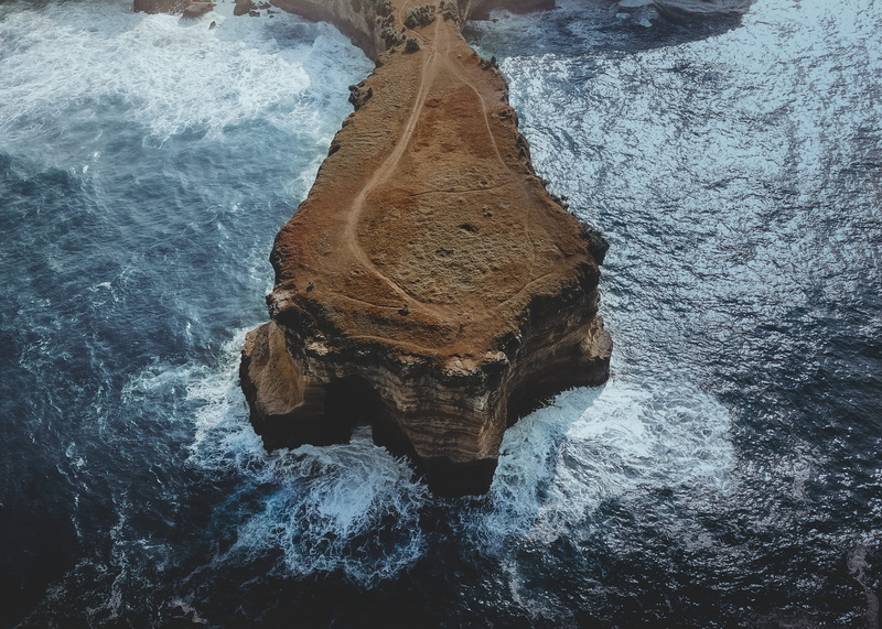 day, beauty in nature, rock - object, high angle view, sea, outdoors, sport, bluff, photo, wave, east java, iceland vibe, waterfront, flowing water, flowing