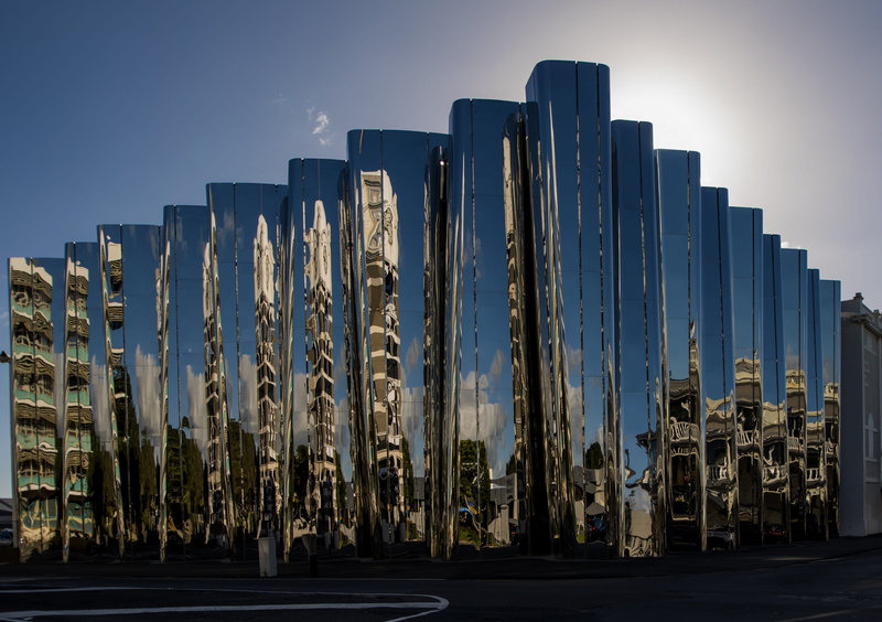 building, skyscraper, 4K, day, city, outdoors, artist, building exterior, built structure, metal, taranaki, len lye, clear sky, sky, nature, new plymouth