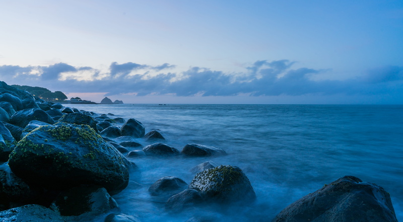 wave, holiday, horizon over water, long exposure, sky, new plymouth, ocean, travel, beauty in nature, summer, nature, rocky coastline, water, horizon, sea