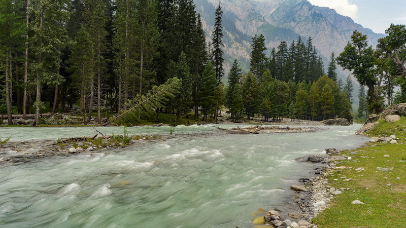 green, valley, hot spring, panjgur, kpk, dilshadrazi, scene, river, outdoors, non-urban scene, growth, upperdir, flowing water, kumrat, sky, power in nature