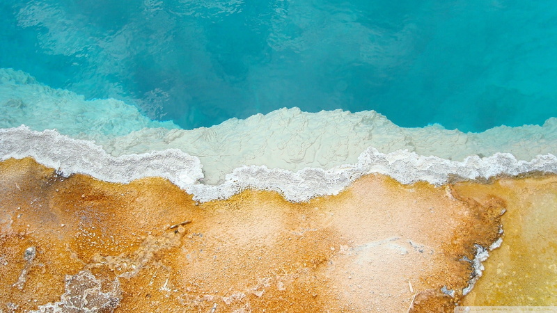 aquatic sport, outdoors, day, hot spring, power, gold, blue, 1080P, motion, high angle view, macro, water, sea, beauty in nature, no people, power in nature