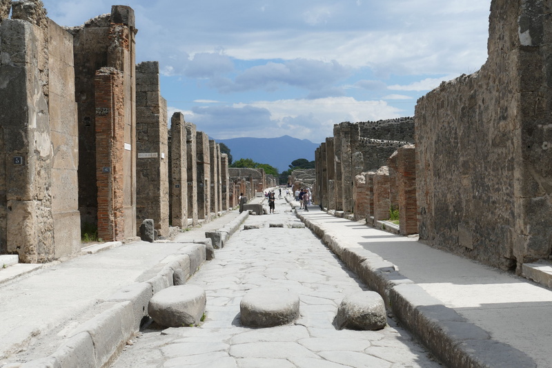 ruins, day, built structure, outdoors, the past, archaeology, roman, architecture, ancient, vesuvius, pompei, unesco world heritage, travel, architectural column