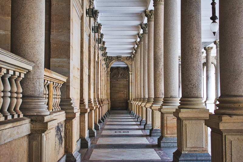 courthouse, ancient, building, historically, the way forward, travel destinations, day, kurbad, old, in a row, the past, spa, known, no people, direction