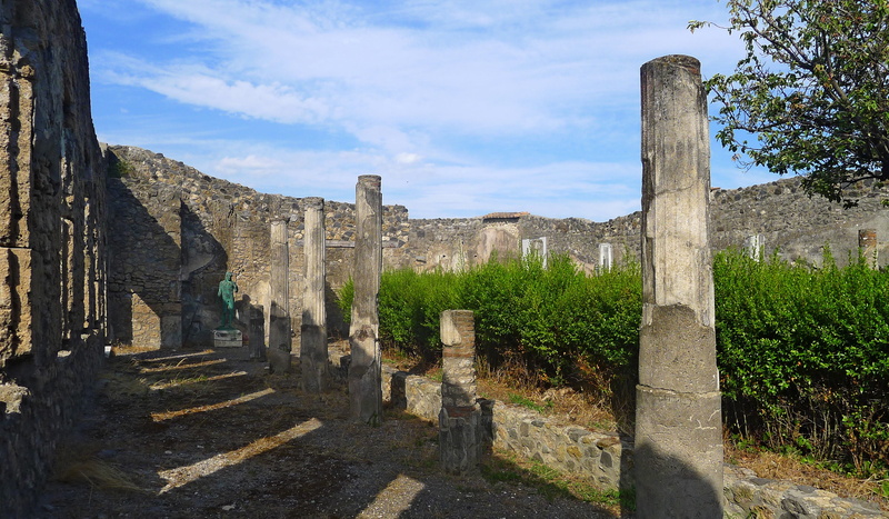Heritage, day, tourism, cloud - sky, architectural column, Naples, archaeology, ancient civilization, outdoors, colonnade, ruined, Excavations, nature