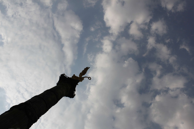 statue, sculpture, silhouette, outdoors, day, independencia, angel de la independencia, human representation, art and craft, df, religion, mexico, sky