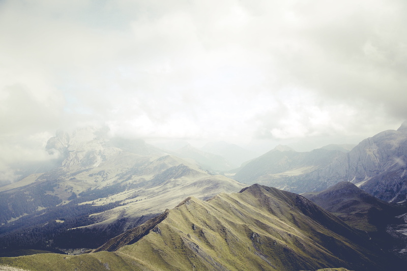 cloud - sky, dramatic landscape, moss, scenics, picturesque, tranquility, daytime, environment, mountain ridge, photography, range, non-urban scene, mountain range