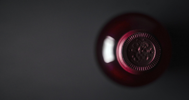 shape, circle, background, security, no people, vine, food, red, close-up, white, black, bottle, dark, colored background, cut out, clean, nature, wine