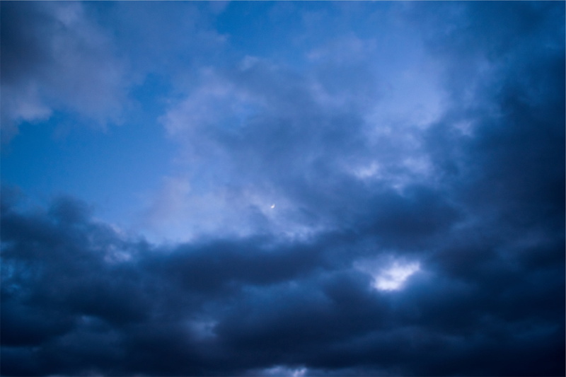 cloudy, cloud, moody sky, backgrounds, wispy, rain, sky, atmosphere, overcast, thunderstorm, evening, storm, dramatic sky, cumulonimbus, outdoors, blue