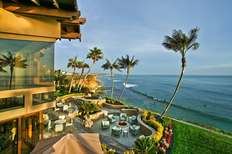 horizon, tourism, building Exterior, outdoors, 1080P, coconut palm tree, luxury, coastline, sunlight, palm trees, palm, tree, plant, water, growth, land