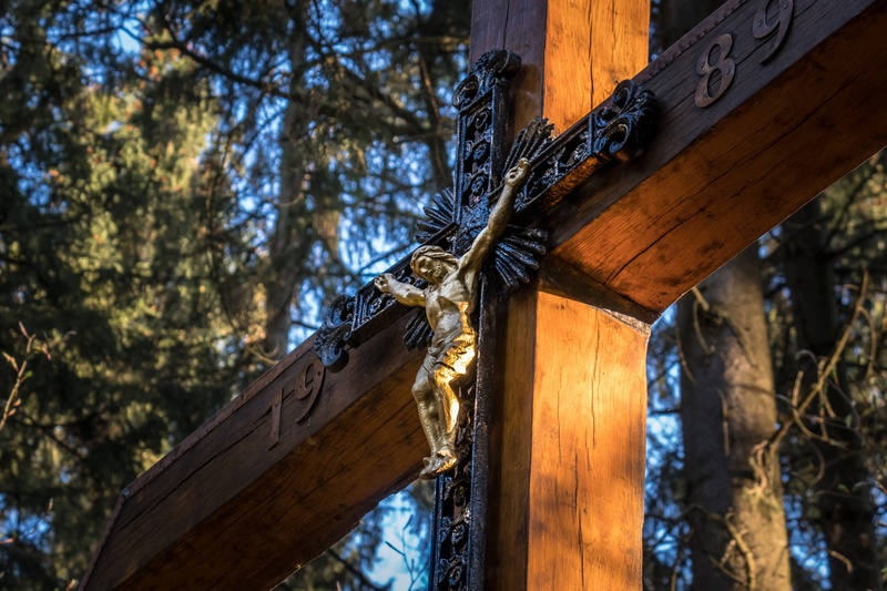 pain, passion, loss, suffering, god, good friday, jesus christ, low angle view, jesus, mourning, sunlight, crucifixion, focus on foreground, holy, resurrection