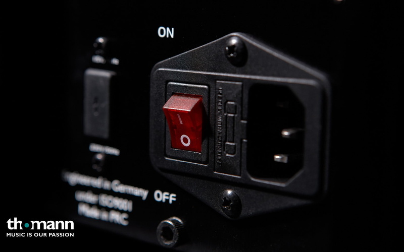 720P, technology, black, sound recording equipment, connection, connection block, communication, indoors, electricity, industry, electronics industry