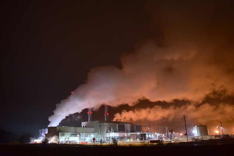 air pollution, illuminated, environmental issues, fuel and power generation, chemical, petrol, power in nature, cooling tower, 4K, station, industrial