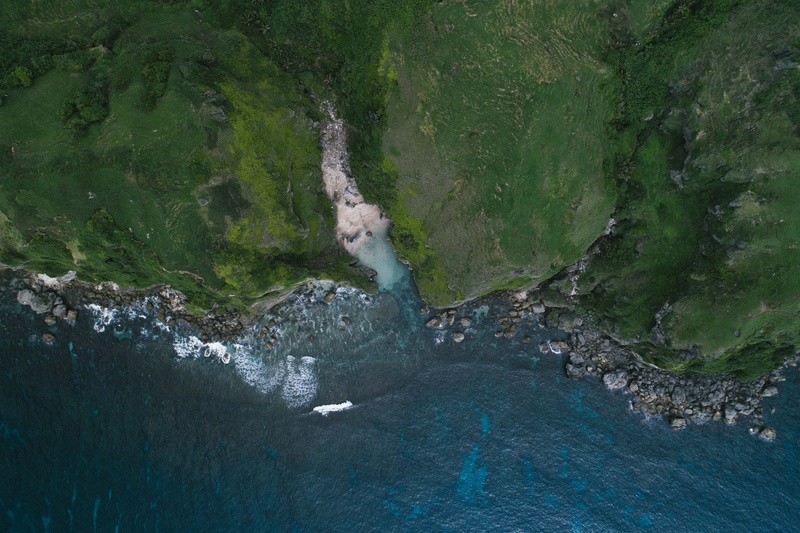 shot from the above, nature, cliff, beauty in nature, non-urban scene, fresh, island, shore, life, green cliff, water, view, greenery, stream - flowing water
