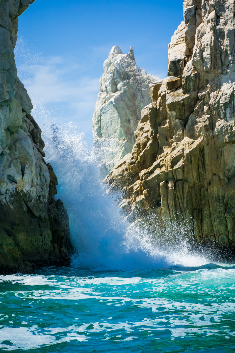 rocks, bonita, vacation, cliff, water, waves, scenics, 5K, rock - Object, Crashing, sea, outdoors, seawaves, summer, landscape, Baja California Sur, los cabos