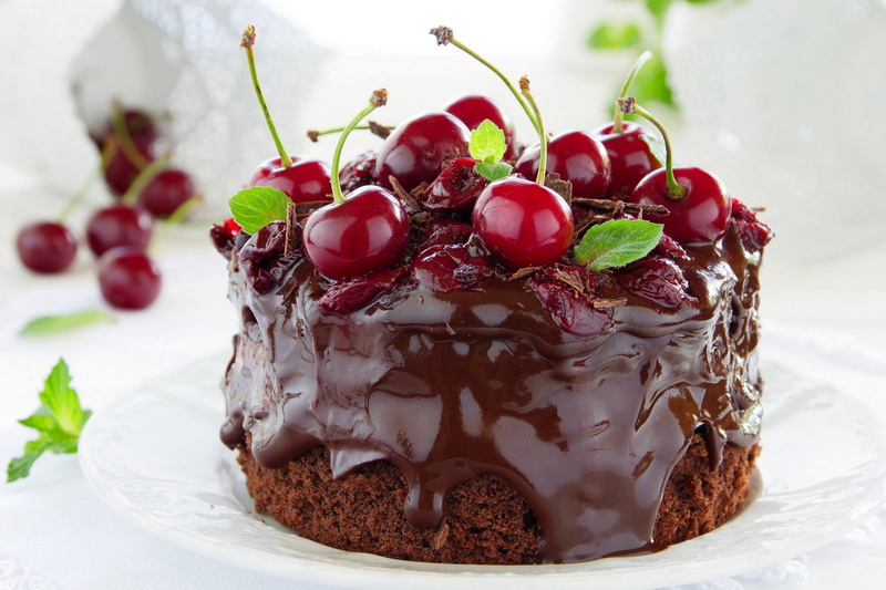 food and drink, cream, berry fruit, no people, ready-to-eat, garnish, freshness, indoors, temptation, cherries, chocolate cake, food styling, food, cherry