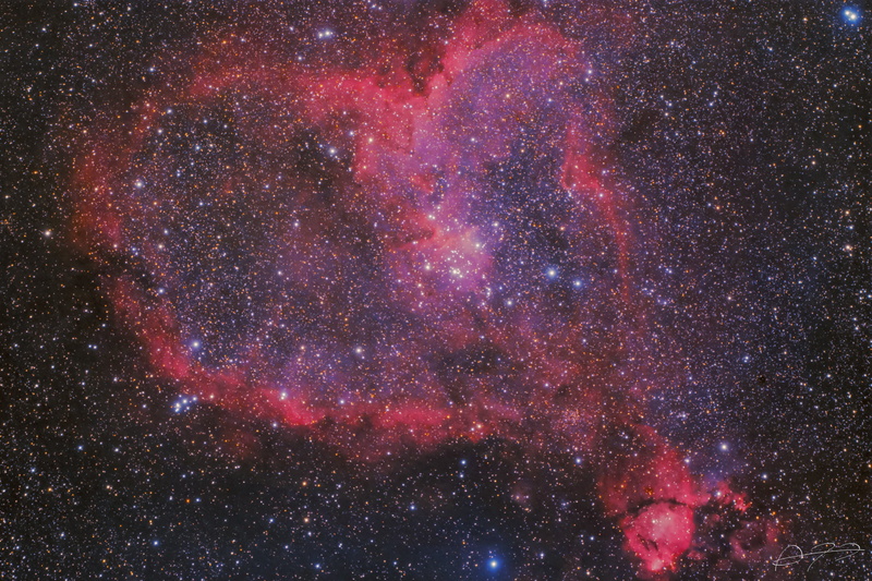 emission nebula, in the constellation Cassiopeia, Heart, 2K