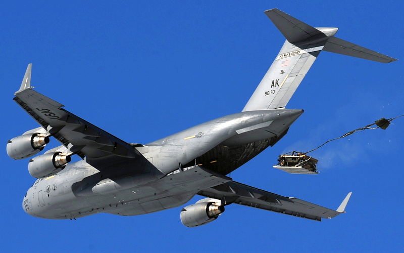 2K, army, aerobatics, transportation, day, humvee, flight, fighter plane, sports activity, plane, truck, airshow, air Vehicle, nature, air, blue, explosive