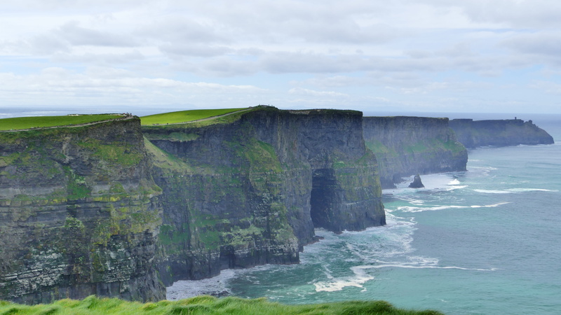 non-urban scene, environment, 5K, scenics - nature, photo, cliffs of moher, formation, land, distant, beauty in nature, ireland, cliff, no people, rock