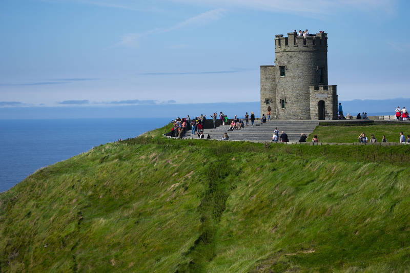 history, 5K, tourism, crowd, plant, land, ireland, built structure, cliffs of moher, travel, real people, grass, sea, sky, architecture, group of people