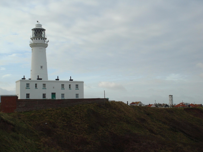 flamborough, lighthouse, old, 1080P, yorkshire, headland, animals, new, east coast, england