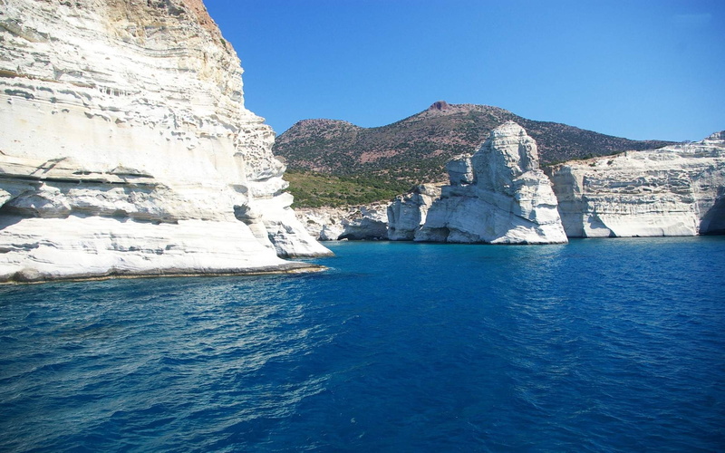 clear sky, formation, outdoors, landscape, no people, beach, sky, water, rock formation, cliff, blue, rock - object, nature, 1080P, milos, dover