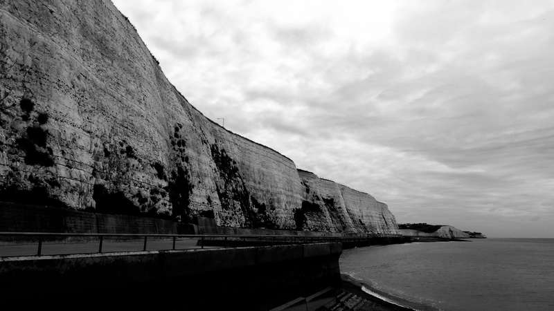 day, tranquility, nature, dover, outdoors, cloudy, scenics - nature, building exterior, rock, cloud - sky, sea, beauty in nature, cliff, architecture, no people