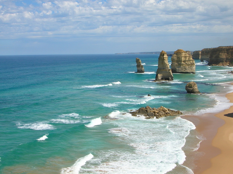 great ocean road, scenics - nature, nature, tranquil scene, idyllic, sky, beauty in nature, apostles, solid, rock - object, motion, water, wave, beach