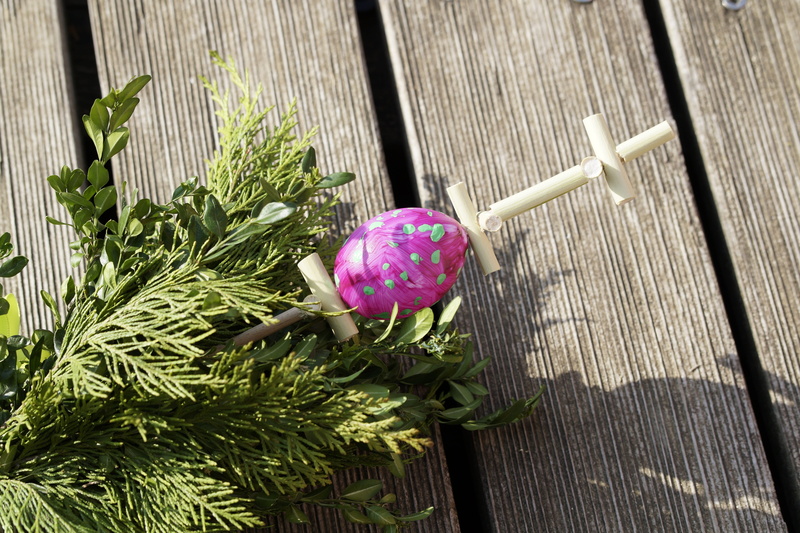 spring, church, celebration, freshness, sunlight, christ, cross, outdoors, food, catholics, egg, plant, faith, pink color, customs, palm sunday, symbol