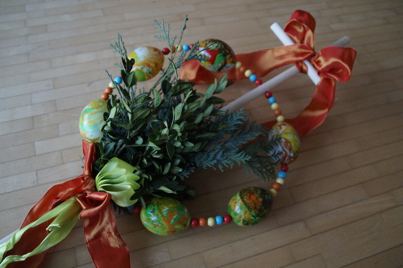 christmas, celebration, faith, spring, art and craft, indoors, symbol, no people, catholic, ritual, flower arrangement, hand palm, Palm Trees, high angle view