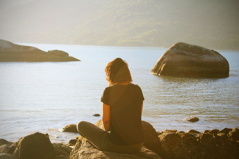 shore, on top, nature, near, real people, vacations, tranquil Scene, solid, women, one woman only, top, sky, copy Space, solitude, outdoors, leisure Activity