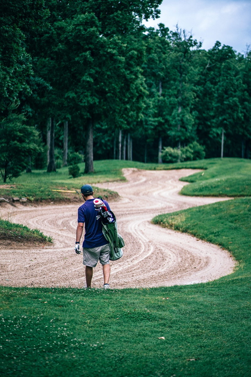 plant, hiking, lifestyles, daytime, footpath, 5K, land, along, standing, zone, bag, golfing, males, activity, top, growth, full length, leisure Activity