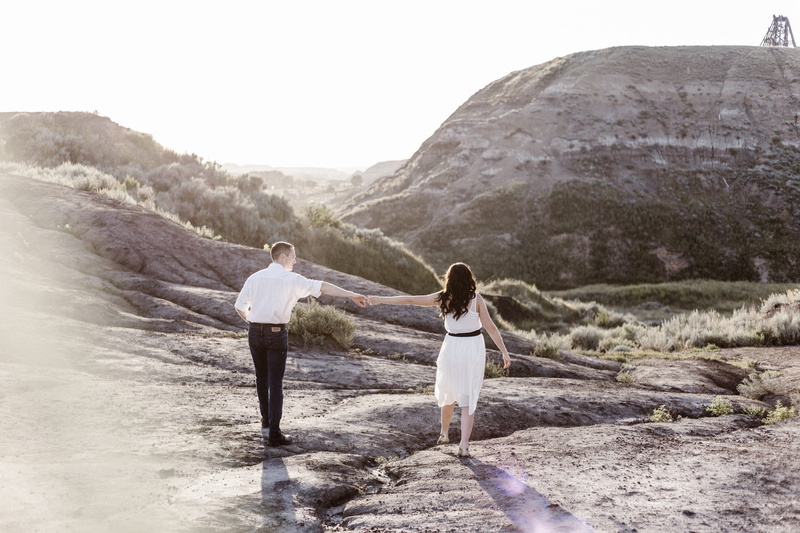 coastline, color Image, image Technique, 5K, land, two People, woman, young Women, heterosexual Couple, young adult, bonding, time Of Day, rear view, couple - relationship