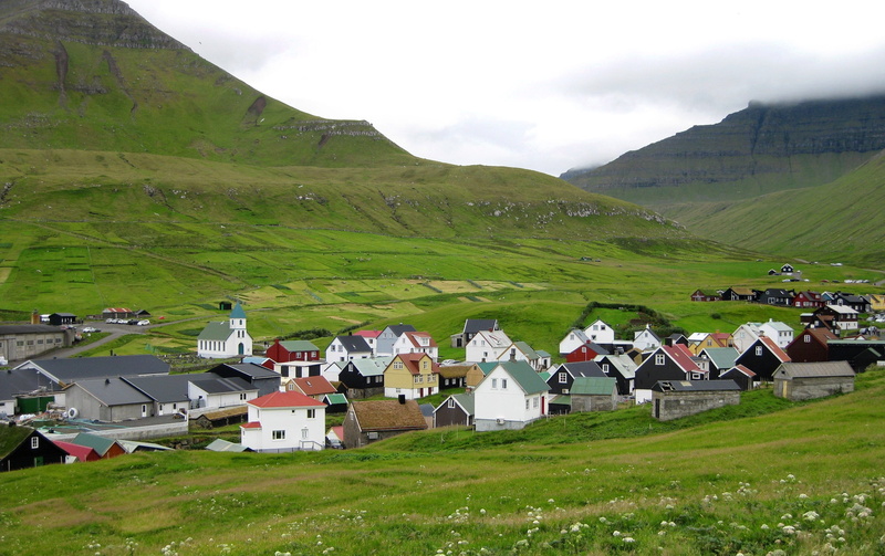 sky, building, mountain, gjógv, building exterior, faroe islands, plant, green color, no people, residential district, scenics - nature, field, landscape