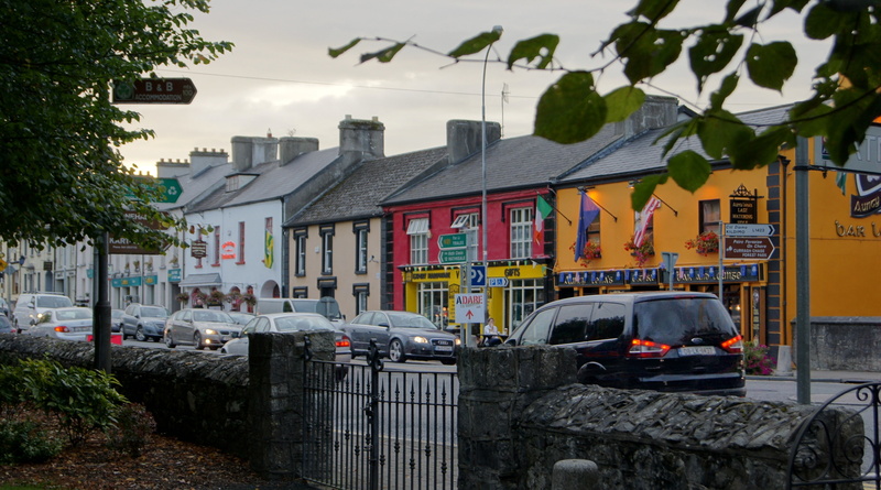 residential district, ireland, culture, house, outdoors, building, day, plant, nature, land vehicle, town, row house, architecture, car, city, urban Scene