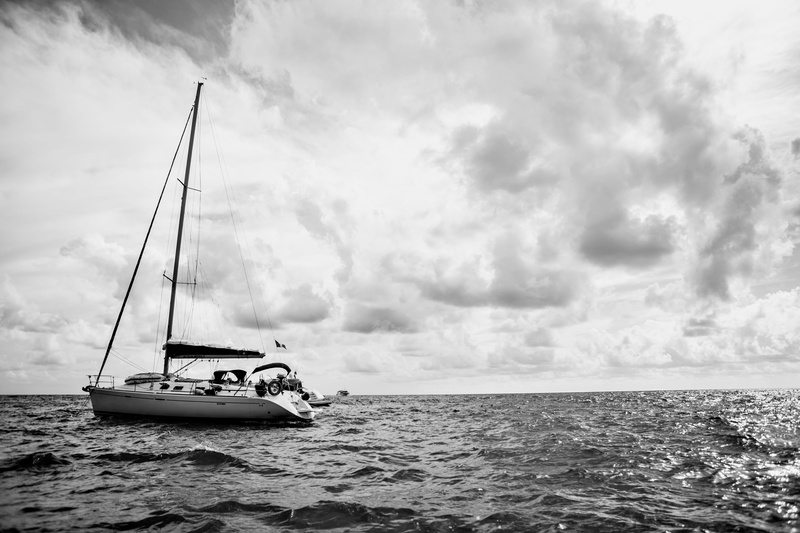 luxury, la spezia, outdoors, italy, ocean, day, black and white, italia, horizon over water, mode of transportation, boat, nature, 4K, beauty in nature