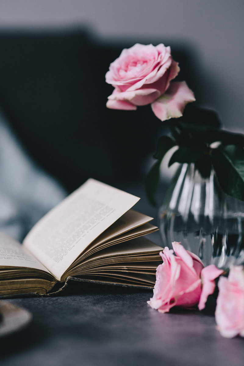 flower arrangement, plant, relax, no people, lovely, paper, rose - flower, flower head, coffee, interior, essentials, 4K, beauty in nature, time, freshness