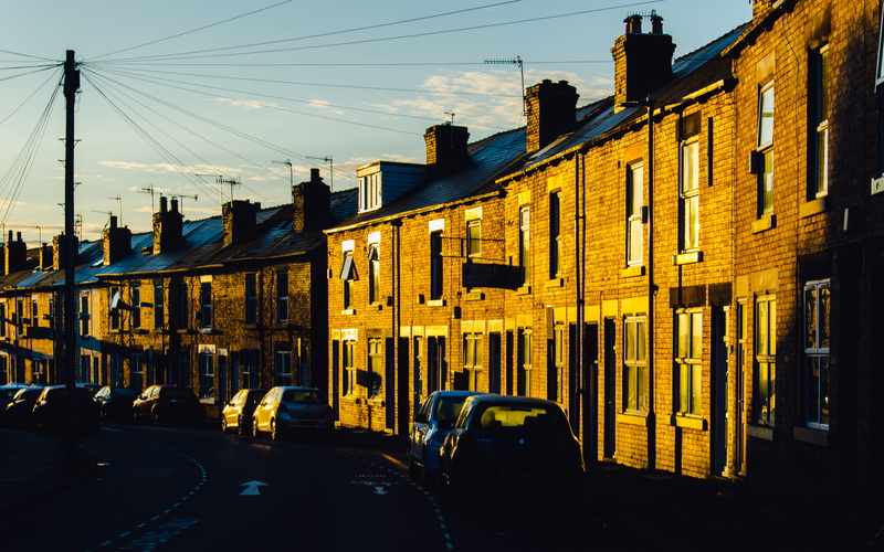 day, sheffield, urban, building exterior, land vehicle, terrace houses, city, road, no people, mode of transportation, neill road, nature, houses, architecture