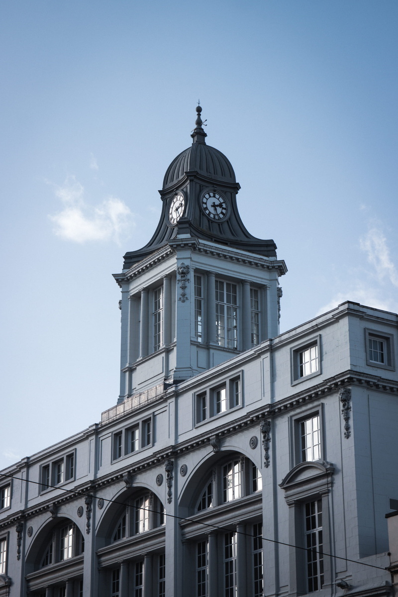 clock tower, time, white, 2K, clock, street, architecture, outdoors, nature, sun, day, low angle view, brick, tower, history, sky, window, built structure