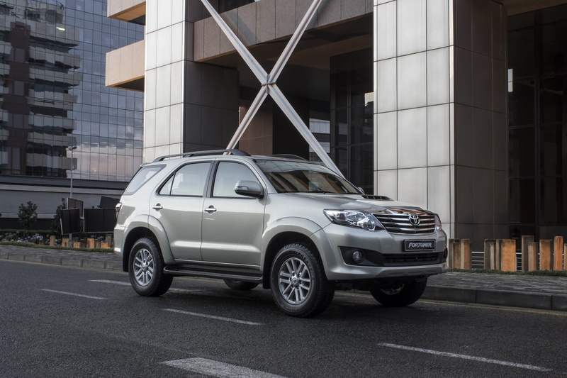 toyota fortuner, 2K