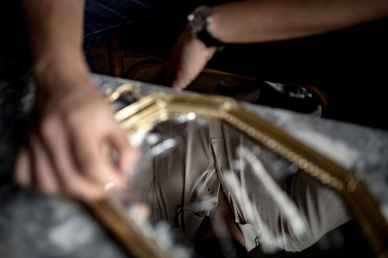 drug abuse, indoors, addict, heroin, playing, musician, powder, expertise, drug, crime, musical instrument, one person, artist, 5K, young adult, performance
