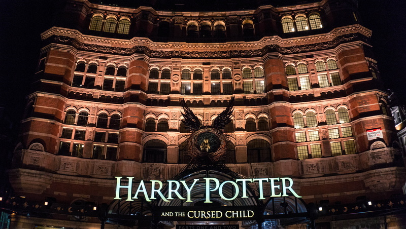 no people, illuminated, harry potter, communication, history, uk, 5K, the past, low angle view, building exterior, built structure, tourism, outdoors