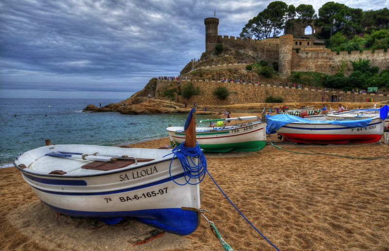 fortress, 1080P, Tossa de Mar, coast, sea, sand, Costa Brava, Vila Vella, The Balearic sea, beach, Catalonia, boats, Balearic Sea, Girona, Spain