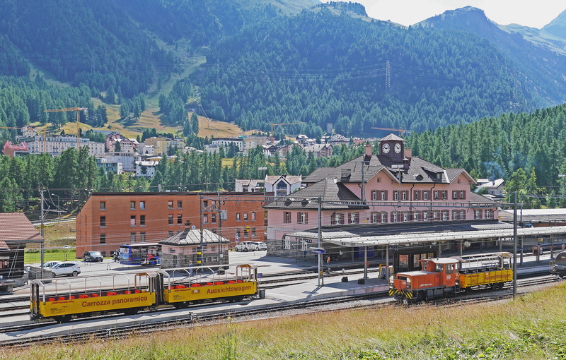 rhb, pontresina, mode of transportation, track, southeast switzerland, railway, rail tractor, day, city, rhätikon, bernina pass, voltage change, transport system