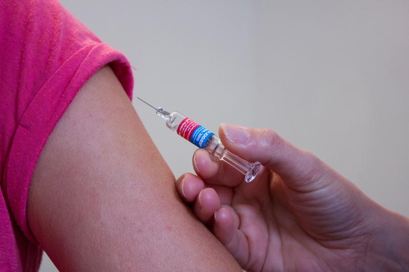syringe, adult, healthcare And Medicine, women, person, medical, medical supplies, body part, care, s, human body part, injecting, hand, bless you, close-up