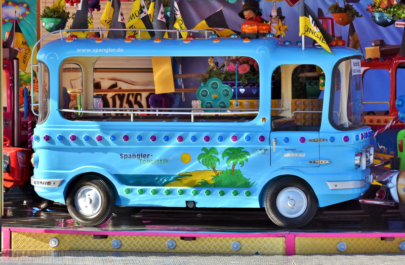 wasen, blue, pleasure, yellow, carousel auto, colorful, bus, folk festival, ride, hustle and bustle, auto, 5K, year market, outdoors, circles, movement