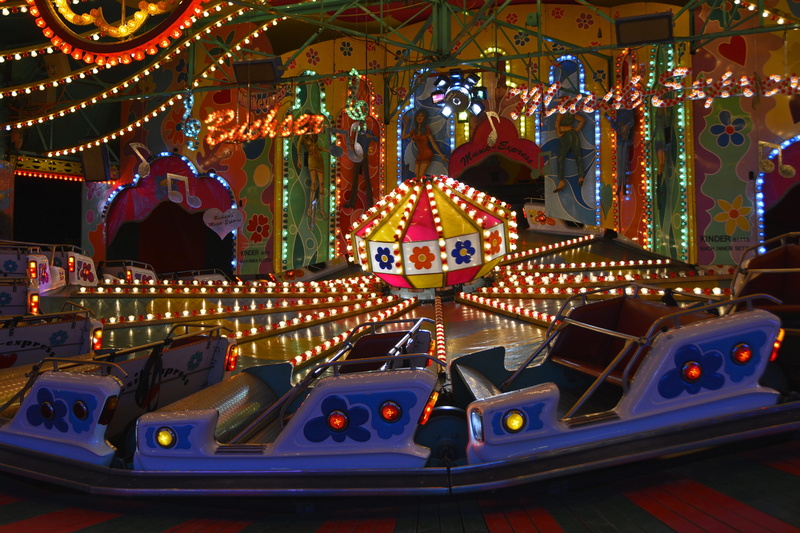 indoors, attraction, night, year market, hustle and bustle, decoration, dark, turn, Ride, colorful, pleasure, fast, Carousel, 4K, outdoors, fairground