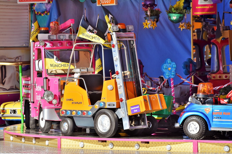 jinrikisha, carousel auto, fairground, occupation, carousel, driving, entertainment, mode of transportation, wasen, carousel horse, pleasure, children car