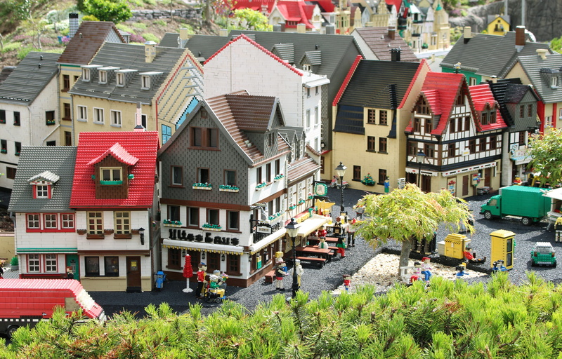 plant, no people, lego blocks, residential building, architecture, transportation, building, town, car, building blocks, Legoland, Build, city, motor vehicle