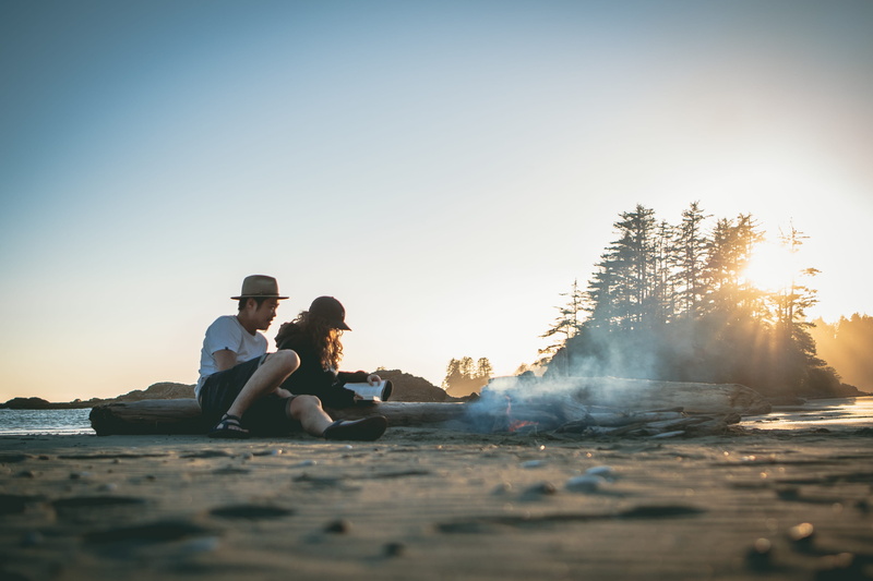 people, adventure, friends, holiday, nature, sun, fire, near, chill, lakeside, togetherness, sunset, 2K, love, sunlight, emotion, camping, camp, positive emotion