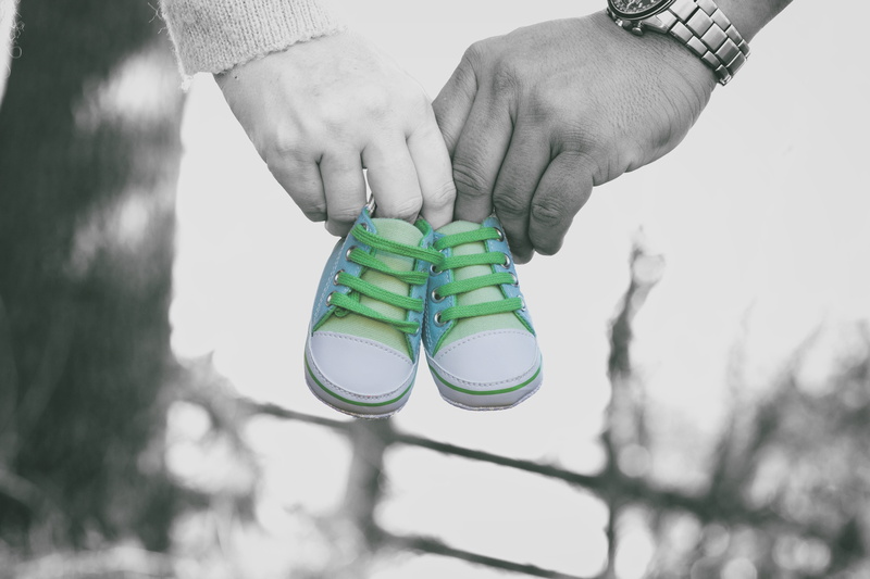 real people, newborn, outdoors, heart, woman, emotion, close-up, unborn, maternity, man, color, men, pregnancy, lifestyles, selective, human limb, mother